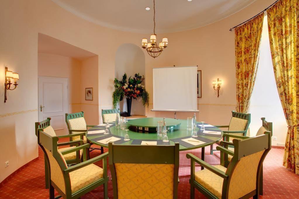 Schloss לובנאו מראה חיצוני תמונה
